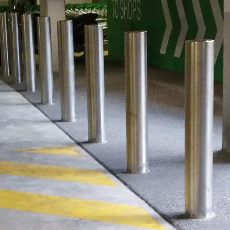 Public Traffic Safety Bollards - Home Security Bollards 评论和价格
